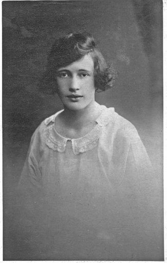 Dorothy Stringfellow 1906 - 1926.jpg